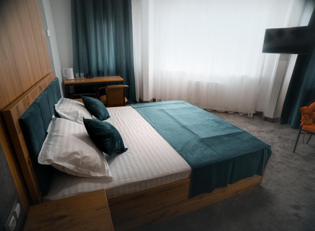 Demure Hotel タシュケント エクステリア 写真