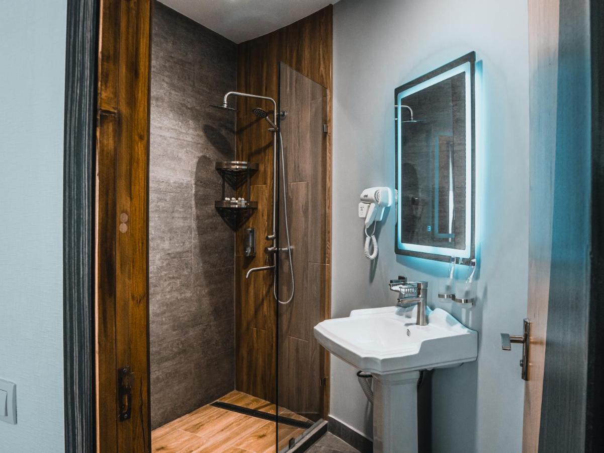 Demure Hotel タシュケント エクステリア 写真